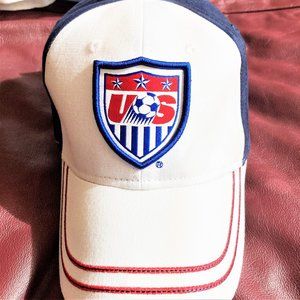 NWT Hat Cap USA Unisex One Size Official Adjustable White Navy Blue C1Q20-L